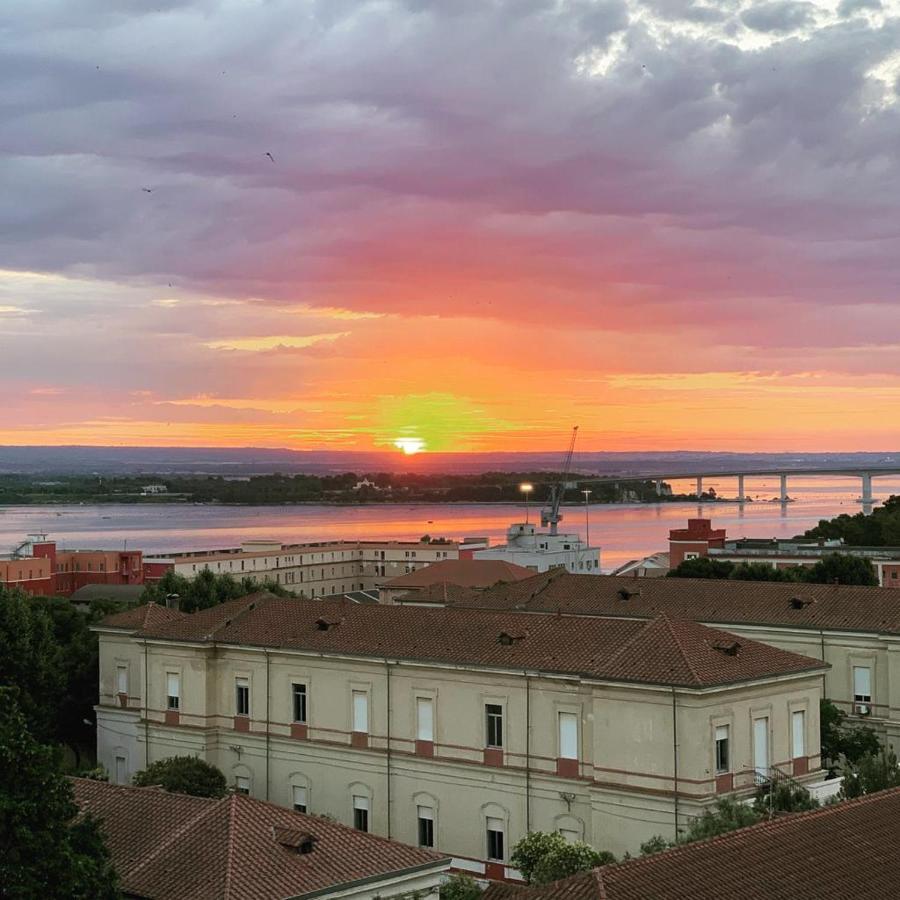 Mori E Pupe Guest House Taranto Ngoại thất bức ảnh