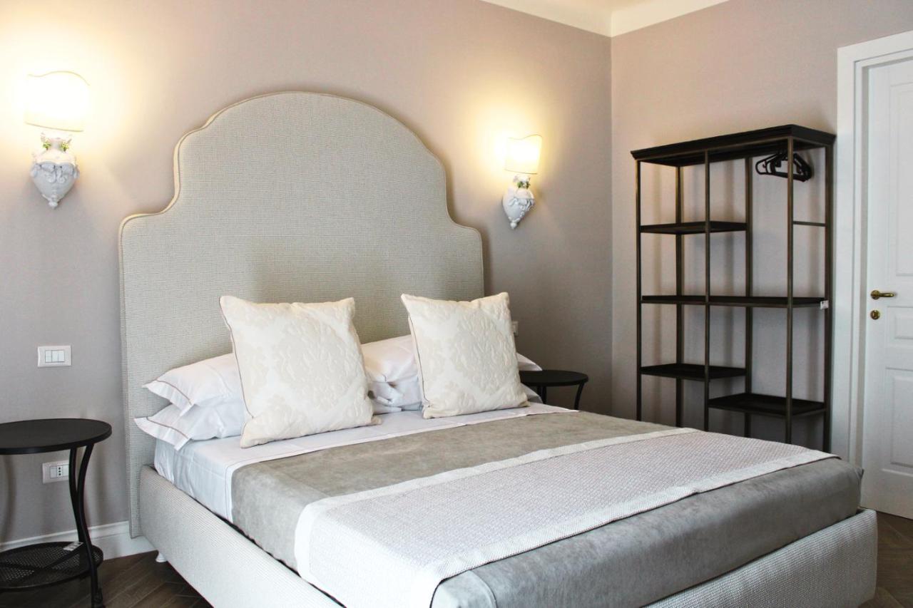 Mori E Pupe Guest House Taranto Ngoại thất bức ảnh